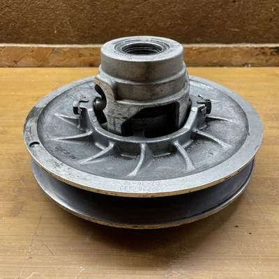 Embrague secundario Arctic Cat usado OEM 0726-333 2013 800R ANTES DE RETIRAR Foto 1 de 4