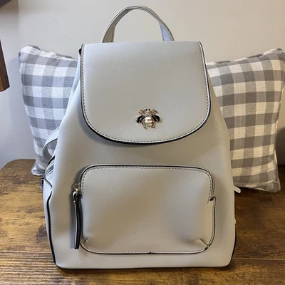 La Terre рюкзак сумочка с пчелой подвеска светло-серый магнитные Snap карманы молнии карман - Изображение 1 из 4