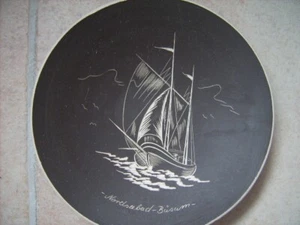 Büsum Wandteller Keramik TON Handarbeit 16 cm G.U. Unterschrift - Bild 1 von 1