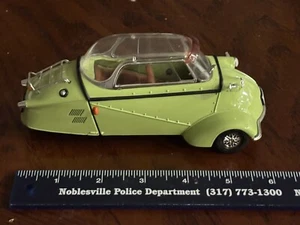 A71 1:18 REVELL MESSERSCHMITT KR200 KR 200 GREEN NEAR MINT CONDITION - Picture 1 of 9