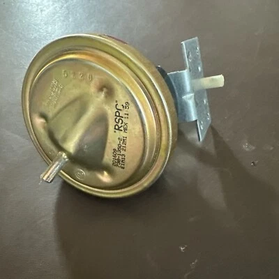 Interruptor de presión de nivel de agua Speed Queen Washer 201609 Foto 1 de 2