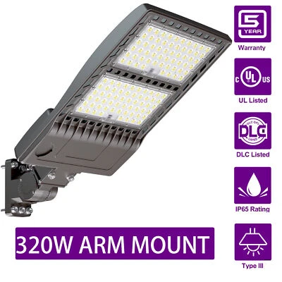 Luz LED Estacionamiento 320W Para Zona Residencial Comercial Industrial Lámpara 5000K Foto 1 de 4