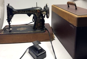 VINTAGE Singer 66, “Red Eye” G Series 1918 Friction Motor Bent Wood Case - Picture 1 of 19