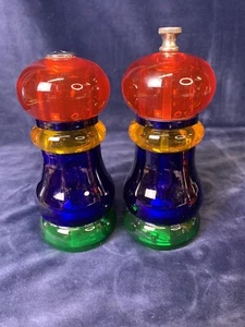 De Colección Fiesta Sunset Olde Thompson Pepper Mill 2 Saleros Color Primario Lucite - Imagen 1 de 15