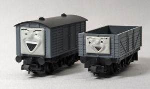 N scale  TOMIX  / TOMY  Thomas & Friends  pair of Freight cars from set # 93802