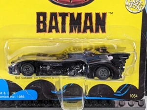 Ertl #1064, BATMOBILE, DC 1989 Batman Movie, die-cast vehicle, NEW & SEALED! - Picture 1 of 3