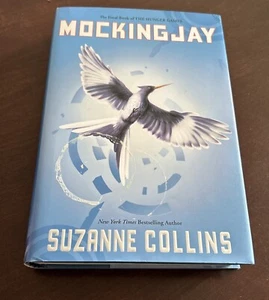 The Hunger Games Ser.: Mockingjay (Hunger Games, Book Three) by Suzanne Collins - Picture 1 of 2