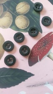 Dior Button Single ( ONE) black resin 11 mm Made France - Picture 1 of 3