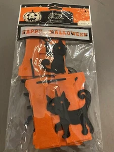 Felt Happy Halloween Garland with Cats Ghost Crow and Spider 59” X 4” - Picture 1 of 6