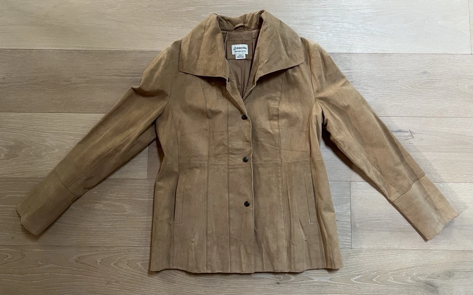 Ladies Suede Beige Blazer Saint John’s Bay NWOT *washable* Size M - Image 1 of 4