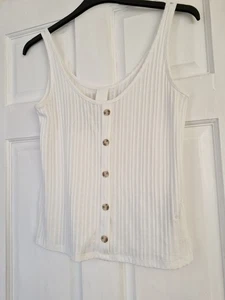 White size 8 cute ribbed cropped sleeveless top - Picture 1 of 5