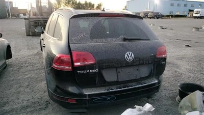 REAR SPOILER 7P6827933GRU 2011-2014 VOLKSWAGEN TOUAREG Foto 1 de 4