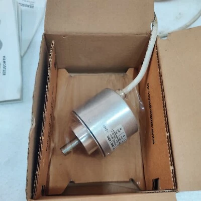 Hengstler 0 525 121 Pulse Encoder 1000PPR With 10M Cable RI58-O/1000EK.72KA-K0 - Image 1 of 4