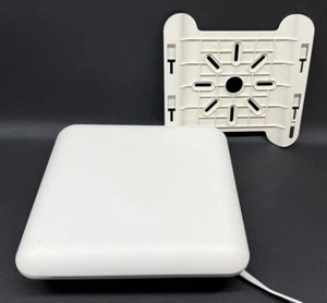 Luxul XAP-1510 PoE Access Point AC1900 Dual Band Power over Ethernet mit Halterung - Bild 1 von 6