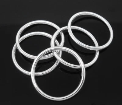 JULZ BEADS Large Silver Plated Jump Rings - Closed - 24mm - Jewellery Findings - 50 pcs