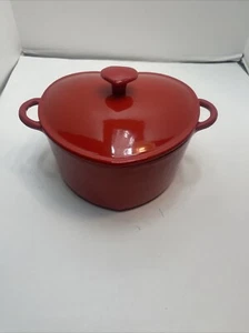 Innova rojo en forma de corazón 2 cuartos Cazuela de hierro fundido esmaltada - Imagen 1 de 12