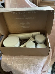 Lote de 7 Productos Corporales y Faciales Borrado Crepe PRODUCTO TAMAÑO COMPLETO NUEVO y SIN ABRIR - Imagen 1 de 17