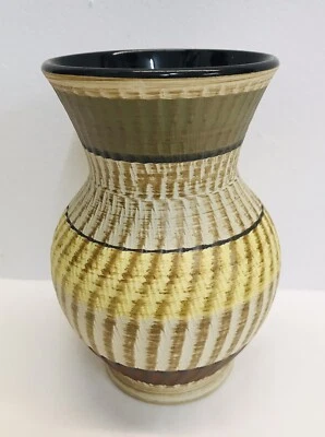 Vintage Dumler & Breiden Dee Cee West German MCM Art Pottery 6” Vase 115/15 - Image 1 of 4