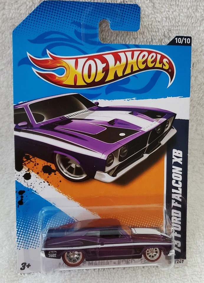 Hot Wheels 2012 HW City Works 10 Camaro SS White