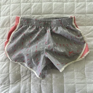 Nike Dri-Fit Shorts Girls XS Gray Pink White Swoosh Running Athletic Lined - Picture 1 of 10