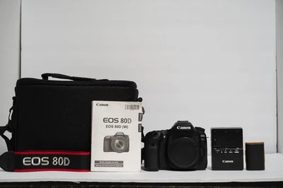 Corpo DSLR Canon EOS 80D + Bateria/Carregador Original, Bolsa, Manual – Excelente! - Imagem 1 de 4