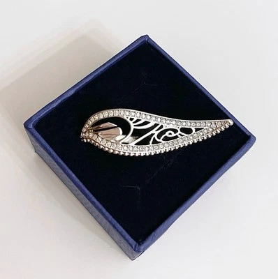 Swarovski x Disney anello ad ala Trilly pavè di cristalli Thinker Bell wing ring - Immagine 1 di 4