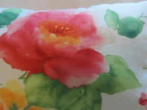 8" x 12 " Travel pillow pretty flowers - Picture 1 of 3
