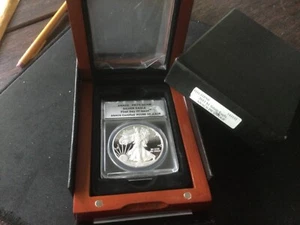 2011 W - Proof Silver American Eagle - ANACS PR 70 DCAM - Picture 1 of 5