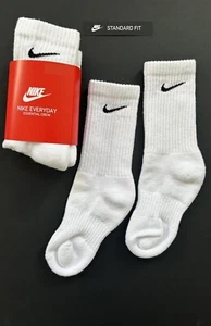 Nike Everyday White Crew Cushioned Cotton Socks Small 2-5 Girls Teens Boys Kids - Picture 1 of 5