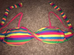 Nuevo Traje de baño para mujer Venus 32C - 34C torcido frontal bandeau bikini talla superior - Imagen 1 de 5