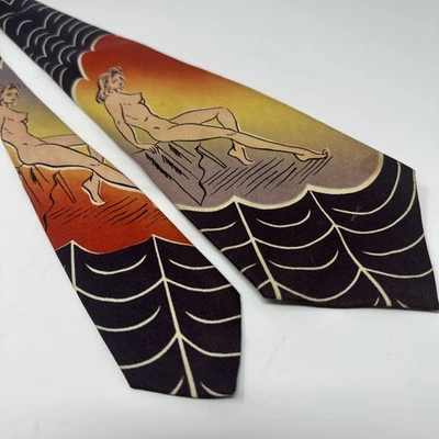INCREÍBLE Corbata Majestuosa Mujer Desnuda Seda Años 50 Pintada a Mano Años 50 ¡RARA! Foto 1 de 4