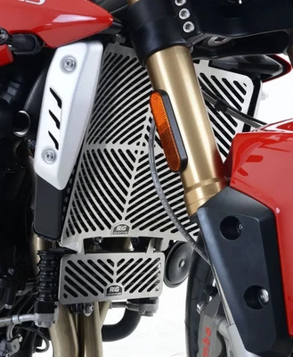 R&G WATER RADIATOR GUARD FOR TRIUMPH SPEED TRIPLE S 2016 > 2018 - Image 1 of 2