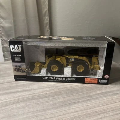 1/50 Norscot CAT 994F Wheel Loader Payloader DieCast Mint In Box!  - Image 1 of 4