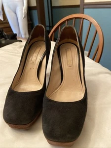 Prada Black Suede Platform Pumps 36 Square Toe Block Heel Shoes Some Heel Scuffs - Picture 1 of 7