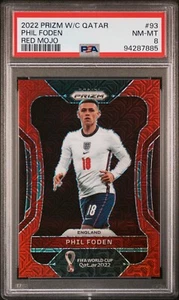 2022 Panini Prizm World Cup Qatar Red Mojo Prizm /99 Phil Foden #93 PSA 8 - Bild 1 von 2