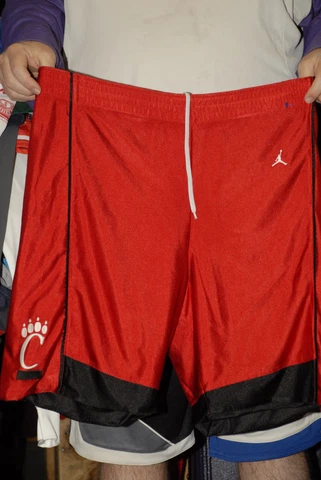 Cincinnati bearcats basketball pants Air Jordan Large Stitched logo Cover
