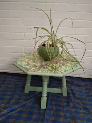 Hand painted decoupaged side, lamp, hall, console, occasional table, up cycled - Image 1 of 4