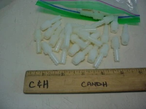 Nylon fitting 1/8" npt to 1/4" push-on Lot of 100 - Picture 1 of 6