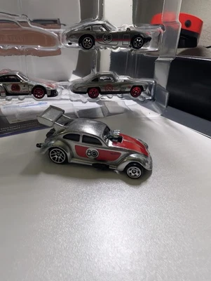 2025 Hot Wheels Replay the Classics 80 years - Volkswagen Drag Beetle - Image 1 of 4