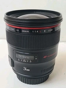 Canon EF 24mm f/1.4L II USM With Hood EW-83K genuine - Picture 1 of 12