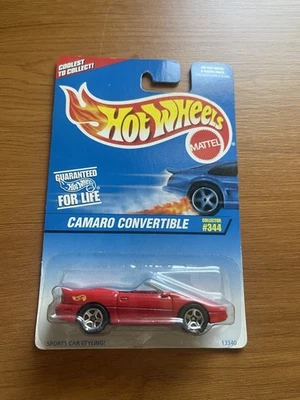 Chevrolet Camaro 1995 serie modelo Hot Wheels 8/12 convertible rojo (ub) Foto 1 de 2