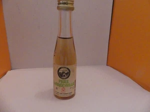 VINTAGE MIGNONNETTE ALCOOL LIQUEUR CHAMBERY PERE LAROCAILLE - Picture 1 of 1