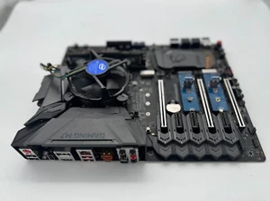 MSI Z270 GAMING M7 Motherboard w/ Intel G3930 CPU + 8 GB DDR4 - Picture 1 of 9