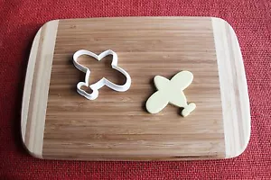 Avión C Cortador de galletas Sello de galleta Topper de pastel Fondant cortador cupcake topper - Imagen 1 de 1