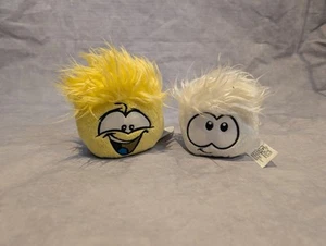 Pacchetto Peluche Puffle Pinguino Disney Club Giallo Bianco Raro - Foto 1 di 2