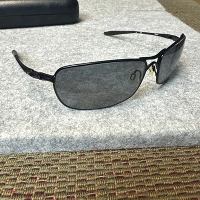 Oakley Crosshair 2.0 Matte Black/Grey Sunglasses OO4044-04 64-15-122 - Image 1 of 4