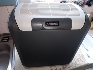 halfords cool box