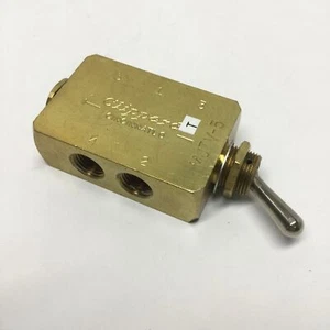 Clippard MJTV-5 Brass Toggle Switch Control Valve, 4-Way, 150psi, 1/8" NPT Ports - Picture 1 of 4