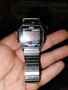 Timex Classic Retro Vintage Digital Watch Indiglo CR2016 Cell - Picture 1 of 2