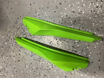 Par de carenados traseros traseros Kawasaki Z125 Pro 17-23 mercado de accesorios Foto 1 de 4